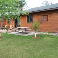 8tiger-musky-cabin-5