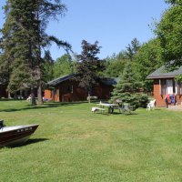 5tiger-musky-cabin